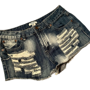 Forever 21 denim shorts size 28. Five pocket distressed jean shorts